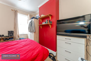 Bedroom- click for photo gallery